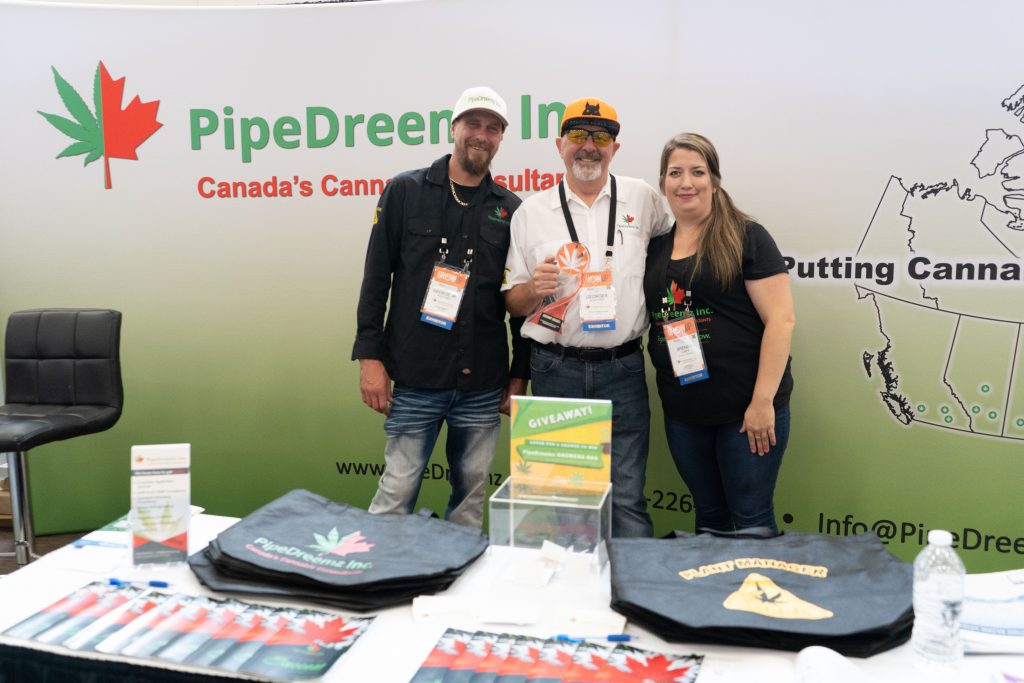 CEO Georges Routhier (centre) recently accepted the award for PipeDreemz Inc. for Best Consulting Company at this year’s Grow Up Conference in Niagara Falls, Ont.
